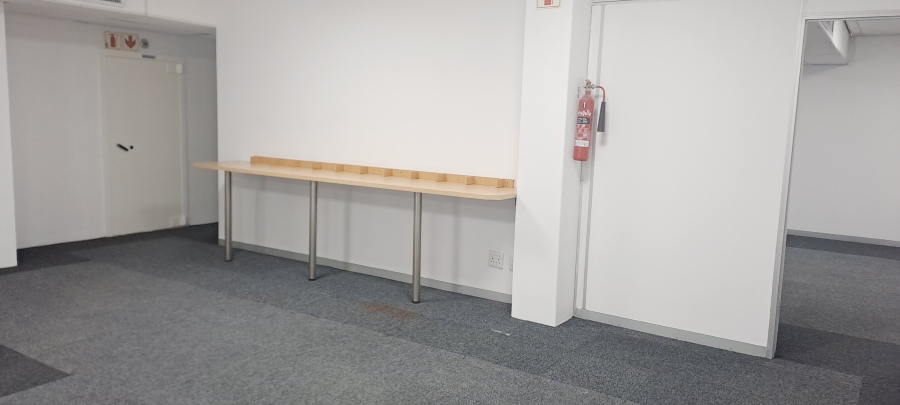 To Let commercial Property for Rent in Bo Oakdale Western Cape